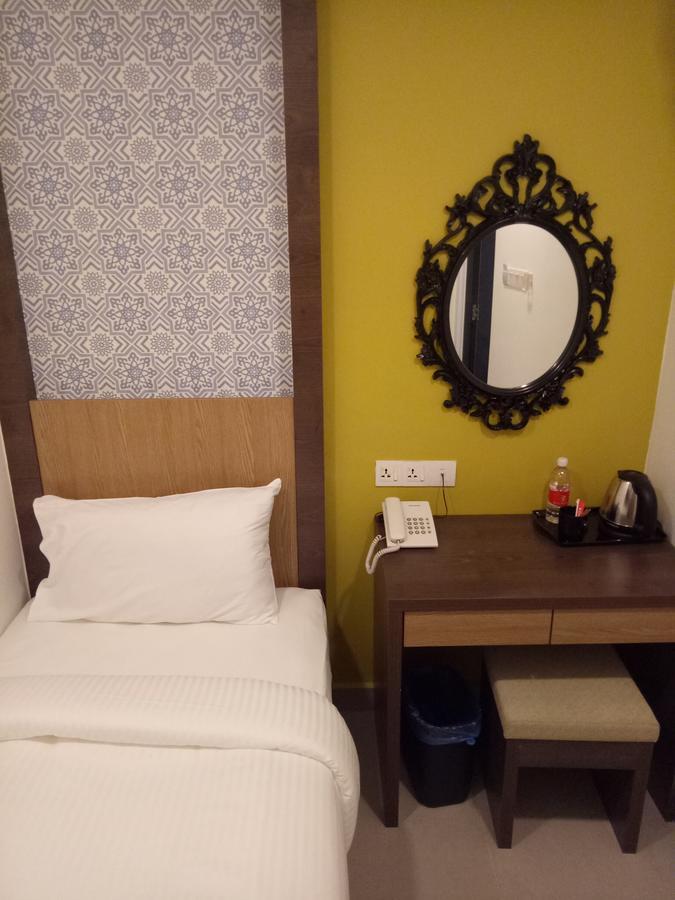 Hotel Check-In Kuala Lumpur Zewnętrze zdjęcie